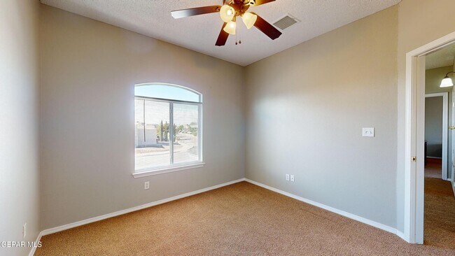 Building Photo - 12231 Tierra Baja Way
