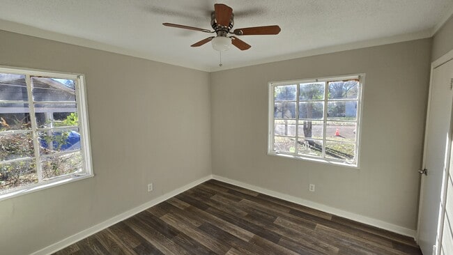 Building Photo - 512 Woodward Ave