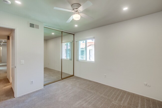 Building Photo - 5999 Rancho Mission Rd