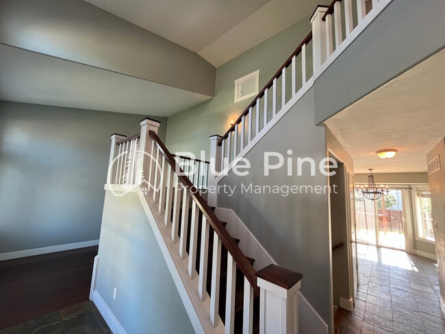 Building Photo - 157 Leesburg Ln