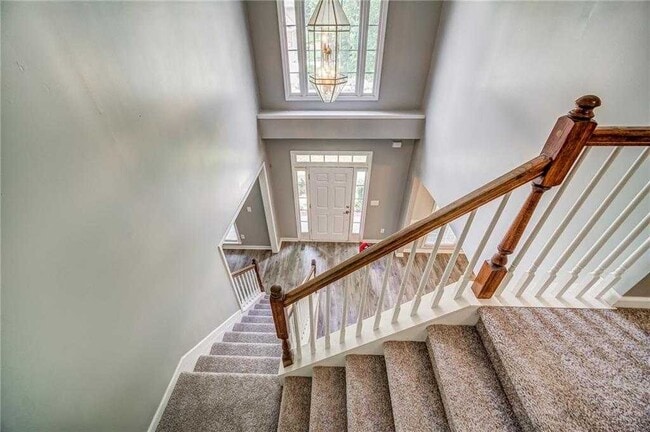 Building Photo - 716 Parkside Dr