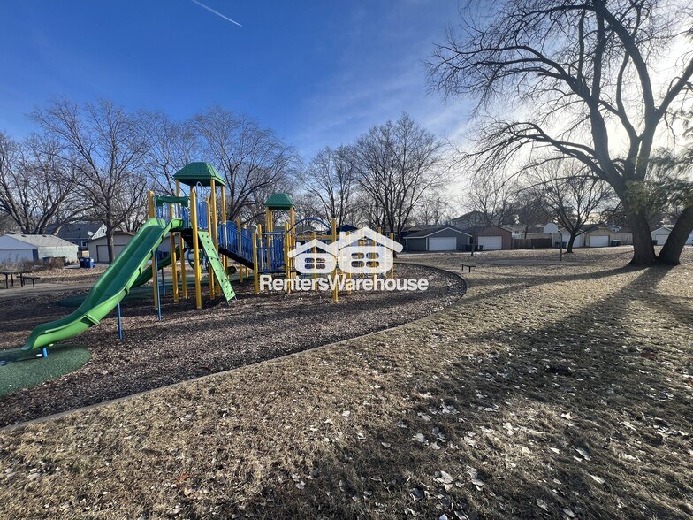 Building Photo - 5832 Washburn Ave S