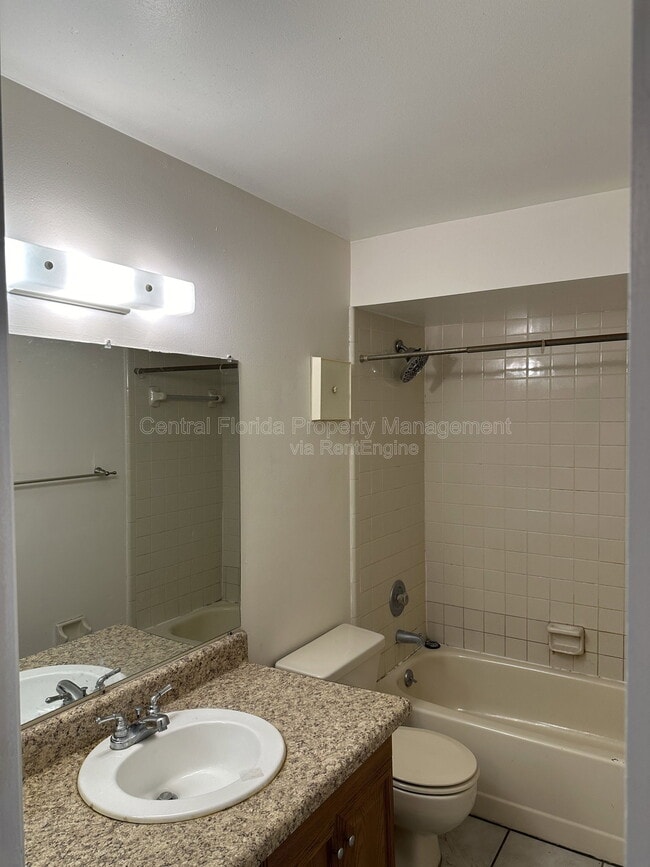 Building Photo - 2707 Hunt Club Ln