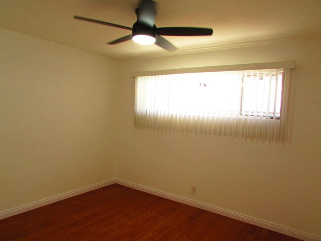 Building Photo - 1756 N Gramercy Pl