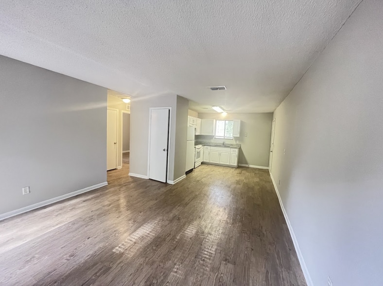 Building Photo - 5324 Westchase Ct
