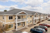 Building Photo - Bluffview Apartments