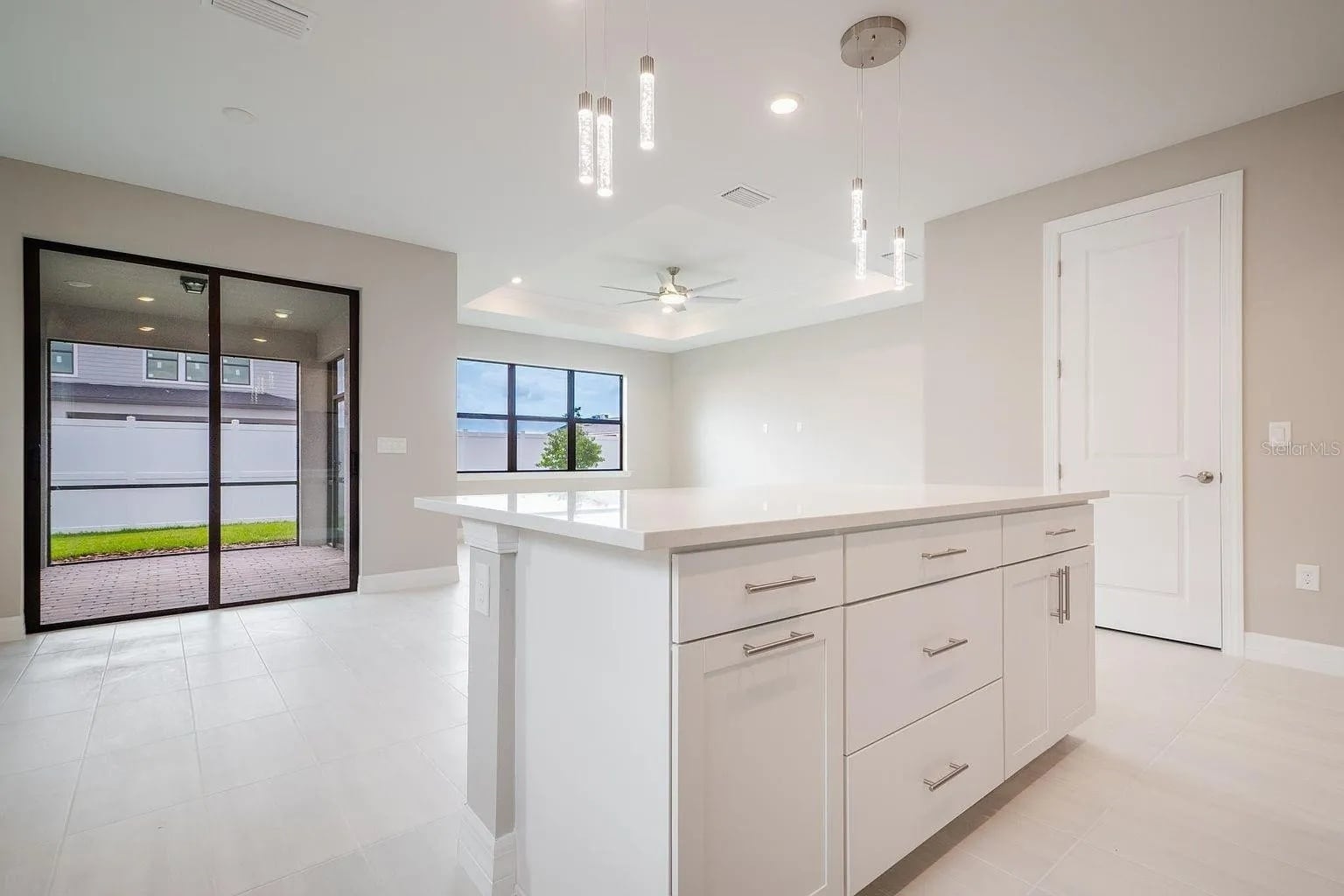 Building Photo - 2175 Darley Oak Way