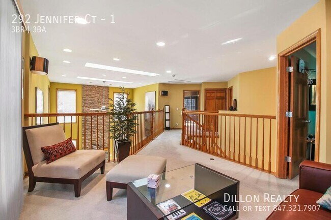 Building Photo - 292 Jennifer Ct