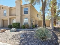Building Photo - 2817 Crystal Lantern Dr