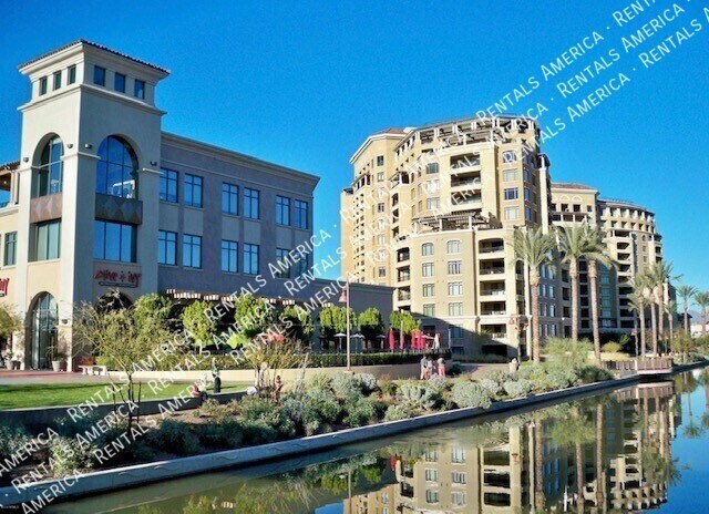 Building Photo - 8020 E Thomas Rd