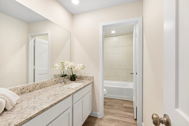 Building Photo - 5811 Blue Grama Dr