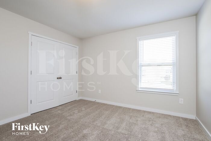 Building Photo - 4 Shorthorn Ct