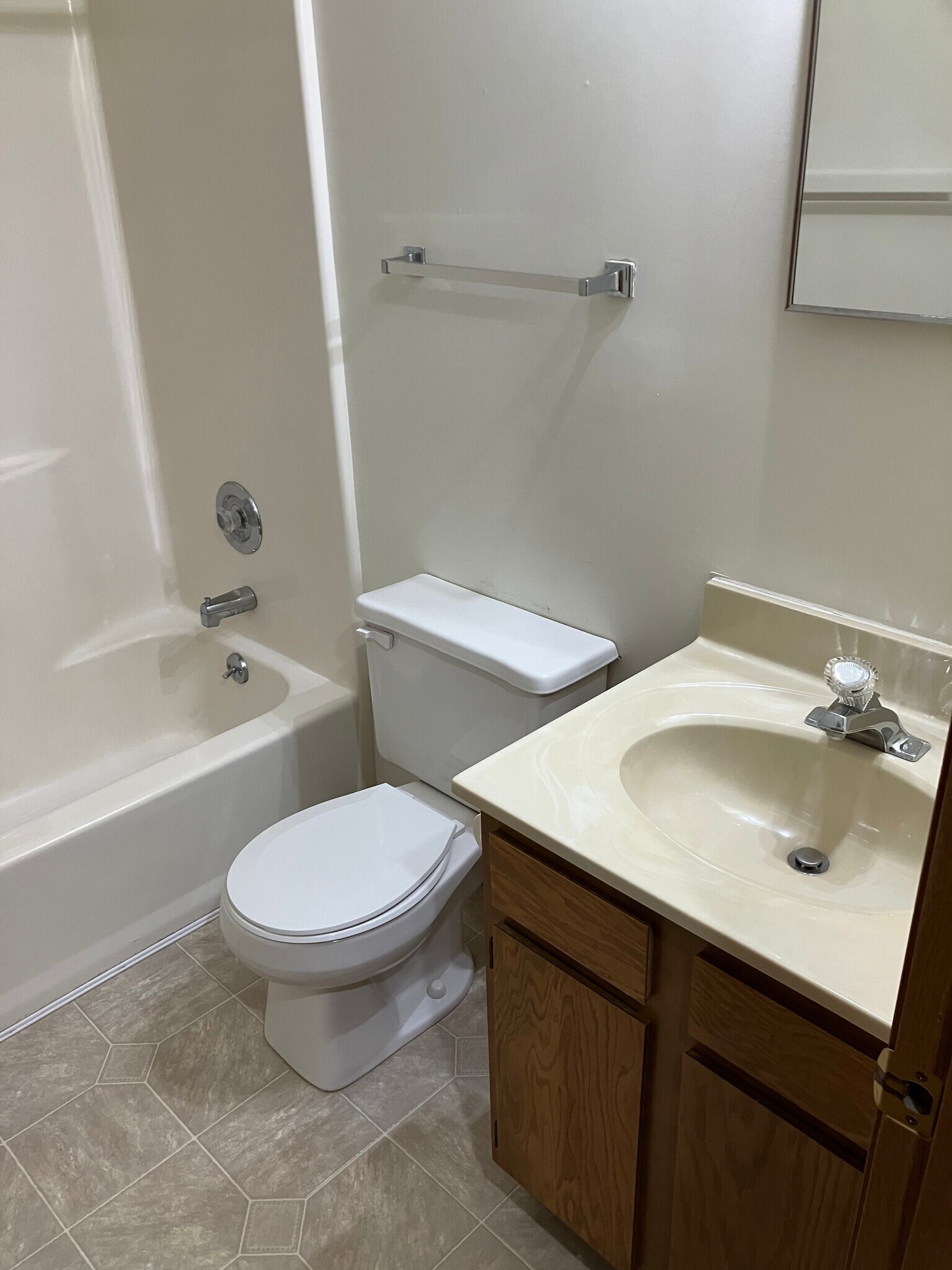 Building Photo - 3180 Cobblestone Ln