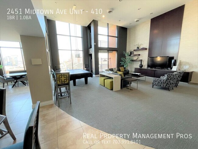 Building Photo - 2451 Midtown Ave