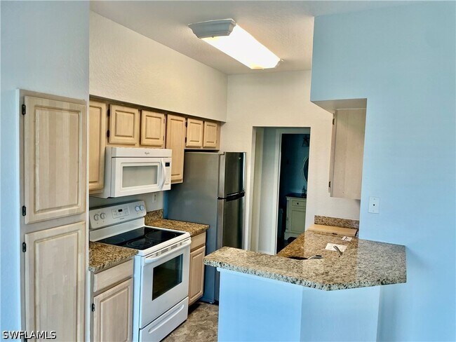 Building Photo - 23600 Walden Center Dr