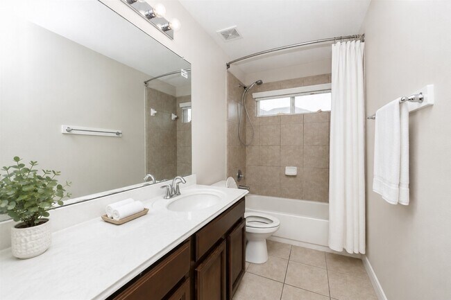 Building Photo - 24427 Ranchwood Springs Ln