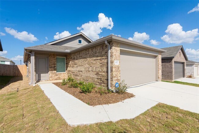 Building Photo - 137 Star Packer Ln