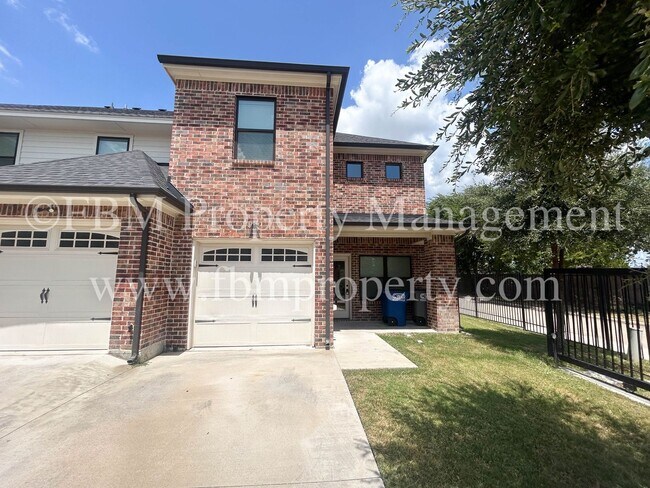 Building Photo - 306 Brothers Blvd