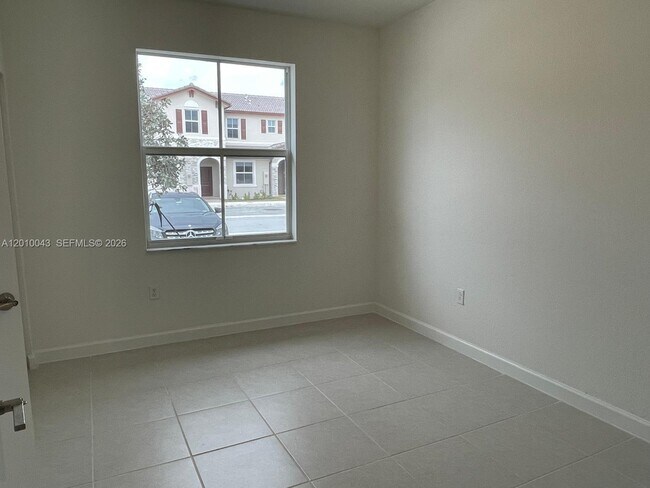 Building Photo - 12372 NW 23rd Ct