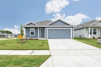 Building Photo - 727 Ginkgo Wy
