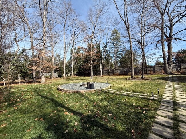 Building Photo - Gorgeous 3BD, 2.5BA North Raleigh Home on a Large Lot with a 2-Car Detached Garage in a Prime Loc...