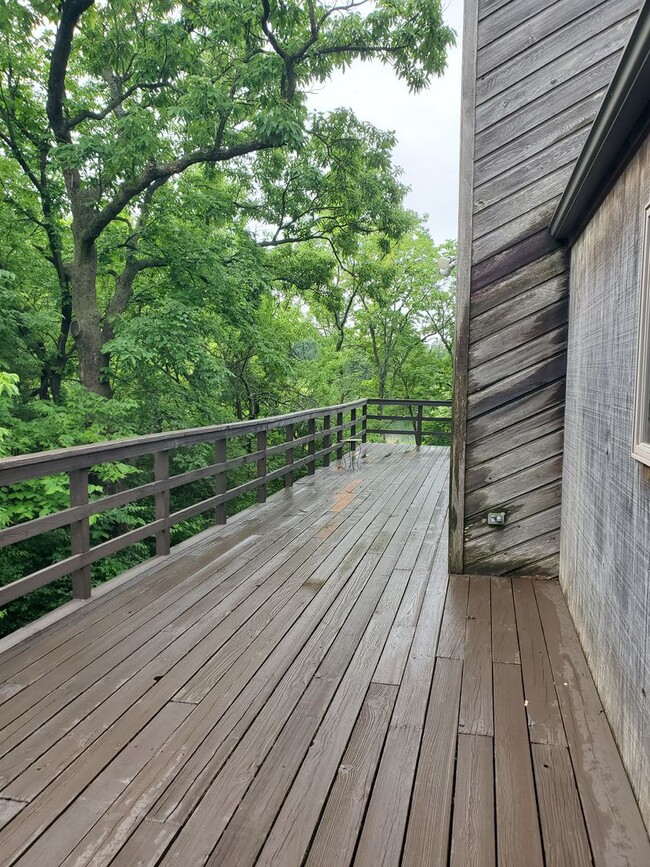 Building Photo - Secluded luxury cabin in woods with privat...