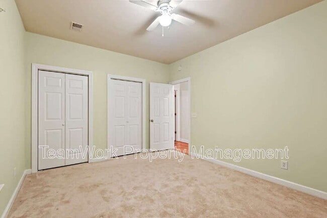Building Photo - 1505 Whitby Ln