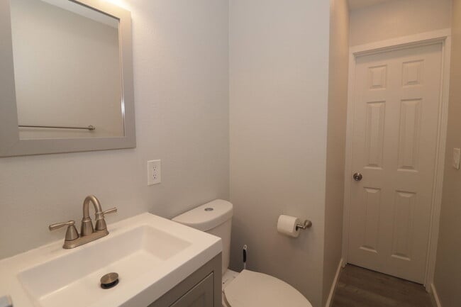 Building Photo - 4239 Swift Ave