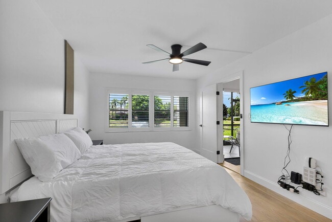 Building Photo - 12911 Briarlake Dr