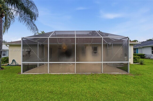 Building Photo - 4025 Chablis St SW
