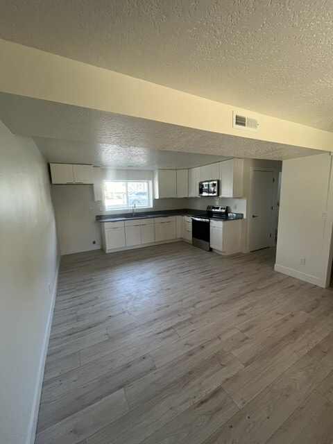 Building Photo - 5455 S 5455 W