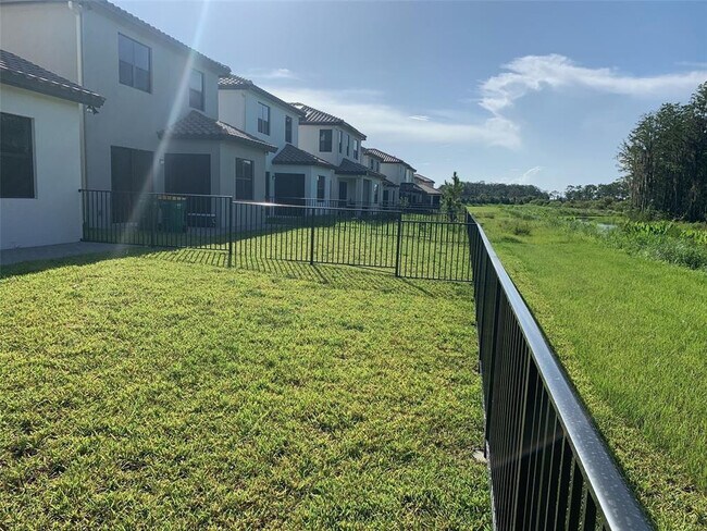 Building Photo - 5542 Agostino Way