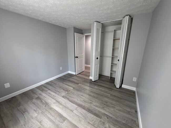 Building Photo - 5585 Hecate Ct