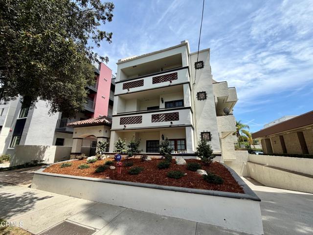 Building Photo - 156 S Oak Knoll Ave