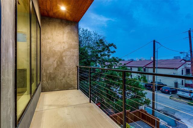 Building Photo - 2315 Hawthorne Ave