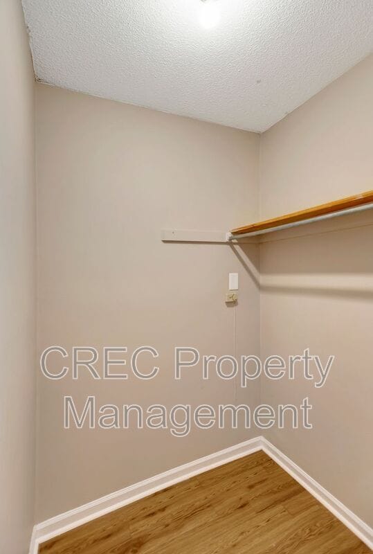 Building Photo - 103 Woodduck Dr