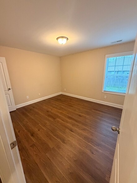 Building Photo - 54 Green Willow Dr