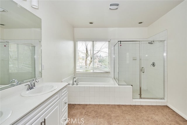 Building Photo - 2962 E Via Corvina