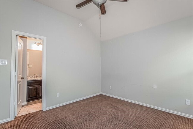 Building Photo - 17938 Fernwood Bend Dr