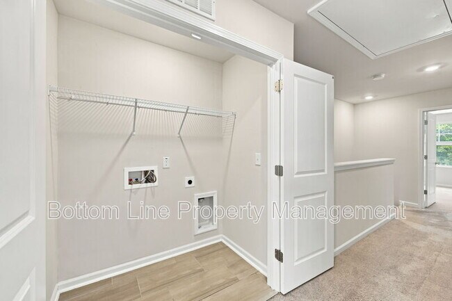 Building Photo - 2617 Chert Ln