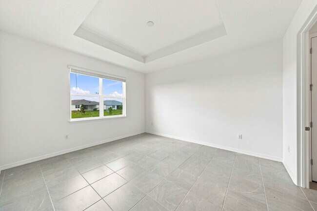 Building Photo - 5342 SW 71st Ave