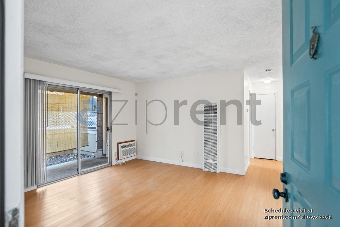 Building Photo - 1079 Tekman Dr