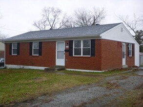 Building Photo - 1208 Fiesta Way