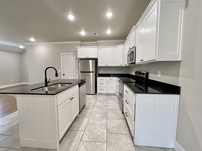 Building Photo - Bradford Duplexes