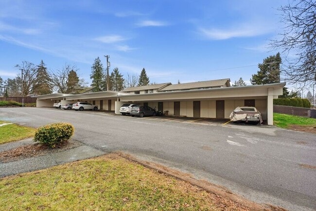 Building Photo - 3102 E 27th Ave