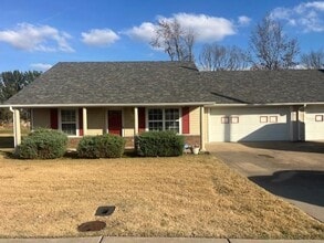 Building Photo - 1825 S 24th St