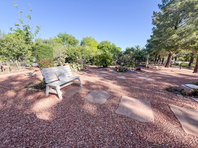 Building Photo - FURNISHED HOUSE - COTTONWOOD- DEL WEBB COTTONWOOD RANCH COMMUNITY