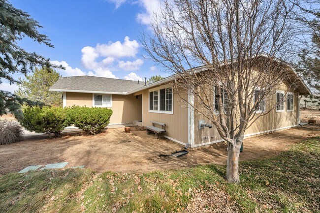 Building Photo - TAHOE-STYLE COUNTRY RETREAT | FULLY FURNISHED SINGLE-LEVEL HOME ON ACREAGE WITH 3-CAR GARAGE