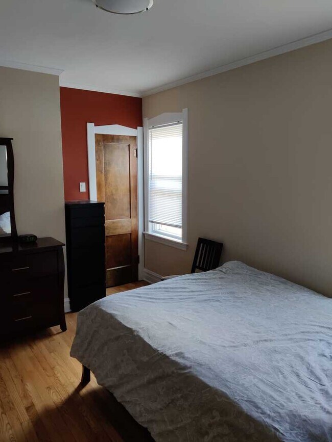 Building Photo - 3108 N 78th Ct