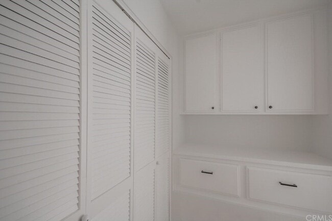 Building Photo - 28274 Bavaria Dr